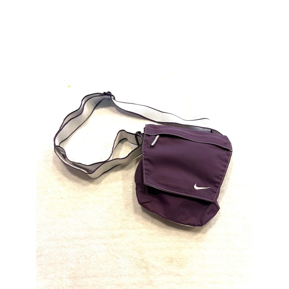 Nike Vintage Y2K Purple Ripstop Crossbody Messenger Bag Small Sporty Utility